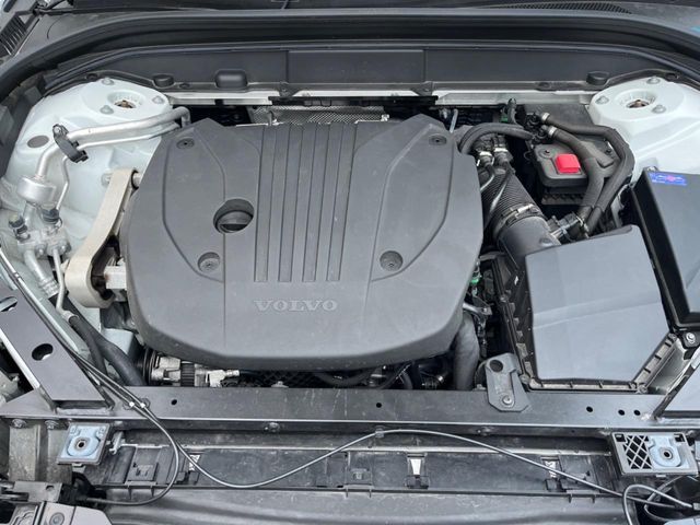 VOLVO VOLVO XC60 2023