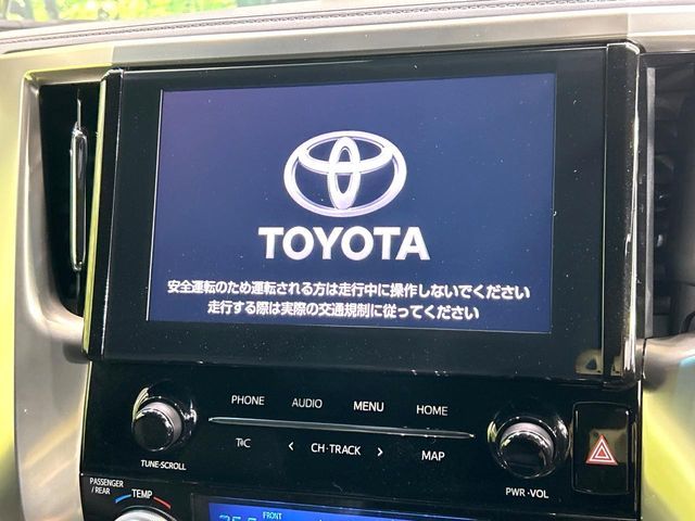 TOYOTA ALPHARD hybrid 4WD 2023