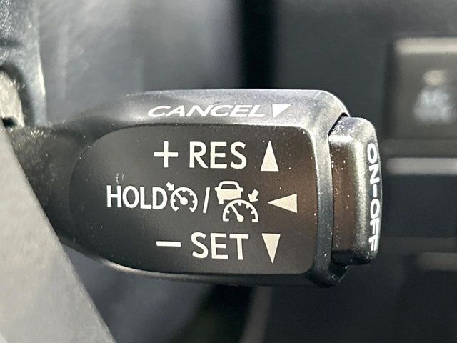 TOYOTA ALPHARD hybrid 4WD 2023