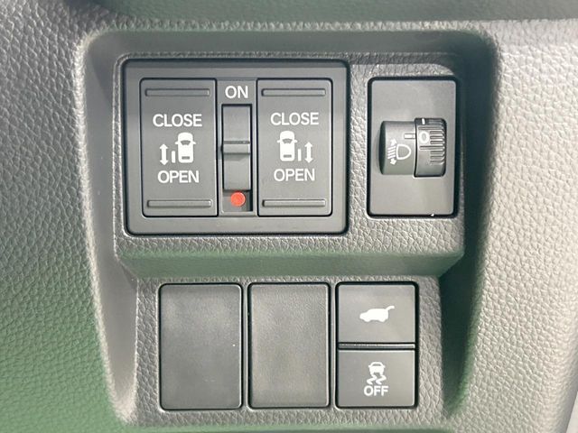 HONDA STEPWAGON e:HEV SPADA 2023