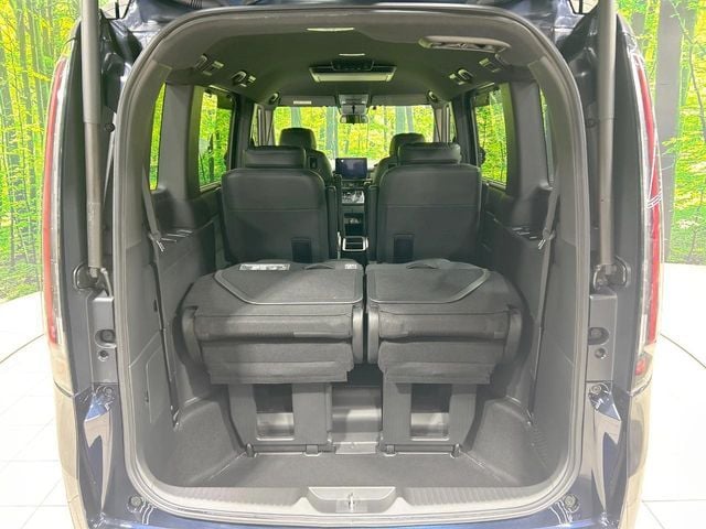 HONDA STEPWAGON e:HEV SPADA 2023