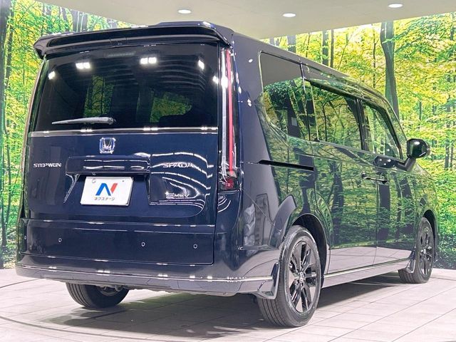 HONDA STEPWAGON e:HEV SPADA 2023