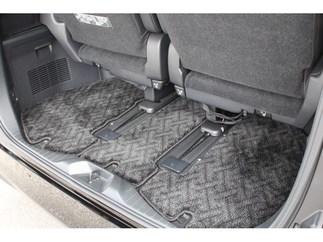 TOYOTA ALPHARD hybrid 2023