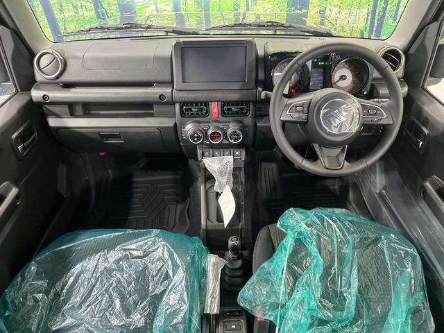 SUZUKI JIMNY NOMADE 2025
