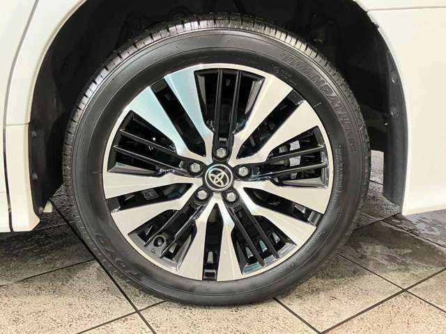 TOYOTA ALPHARD 4WD 2022