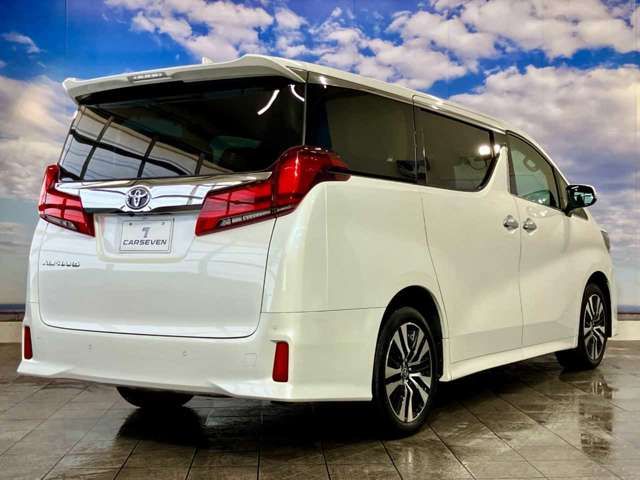 TOYOTA ALPHARD 4WD 2022