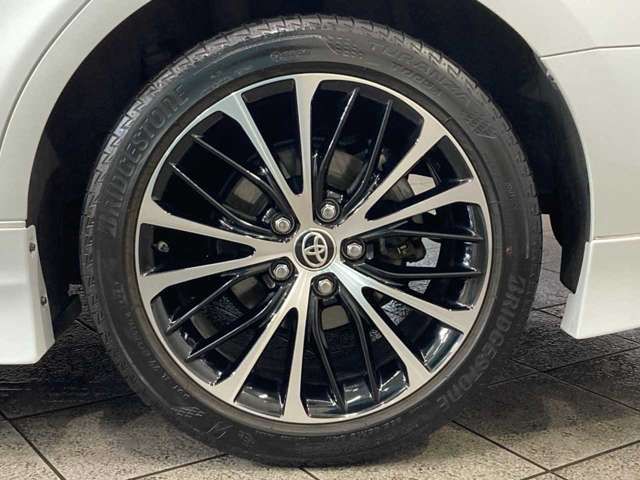 TOYOTA CAMRY HYBRID 2020