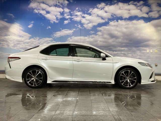 TOYOTA CAMRY HYBRID 2020