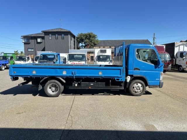 MITSUBISHI CANTER 2016