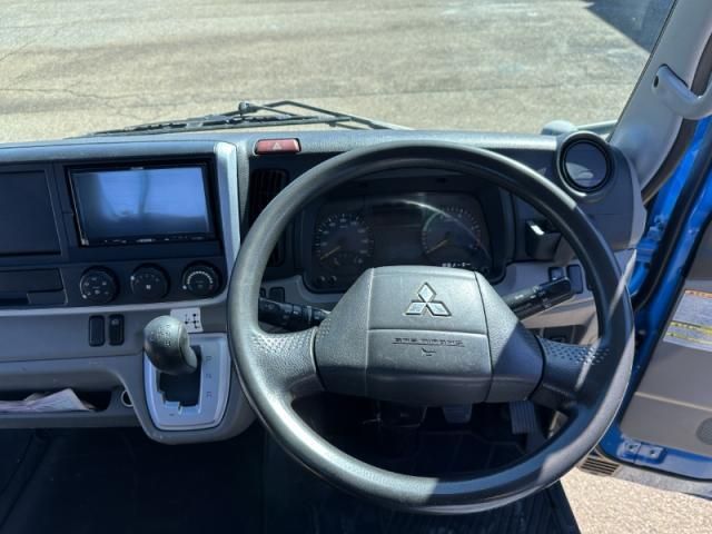 MITSUBISHI CANTER 2016