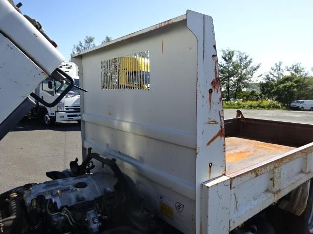 MITSUBISHI CANTER 2006