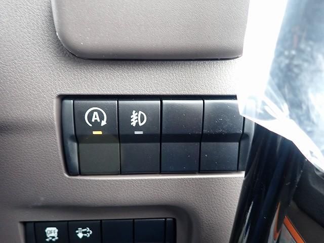 MITSUBISHI CANTER 2025