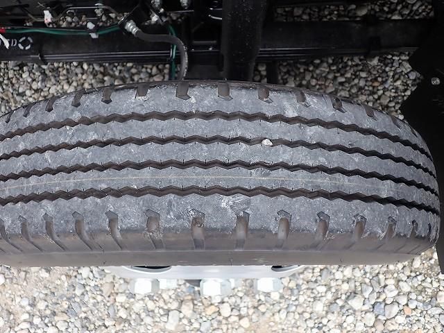 MITSUBISHI CANTER 2025