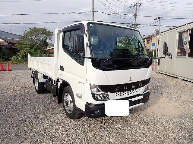 MITSUBISHI CANTER 2025