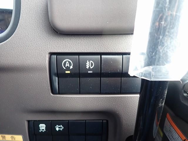 MITSUBISHI CANTER 2025