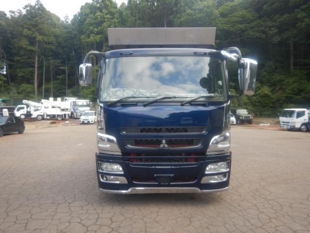 MITSUBISHI FUSOU SUPER GREAT 2014