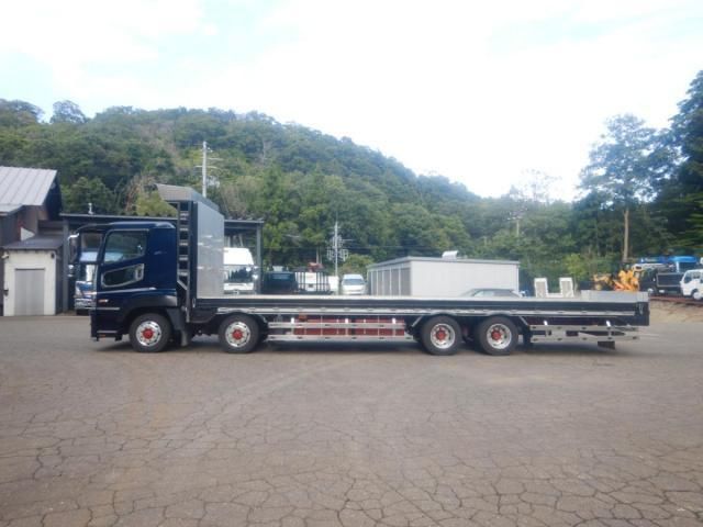 MITSUBISHI FUSOU SUPER GREAT 2014