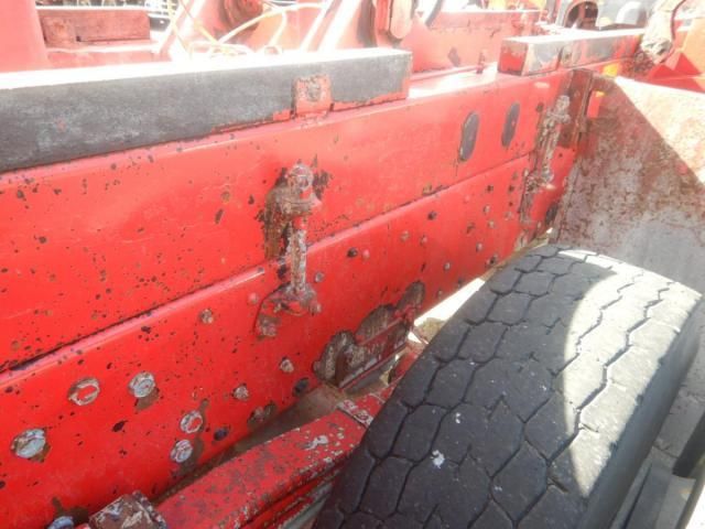 MITSUBISHI FUSOU SUPER GREAT 2012