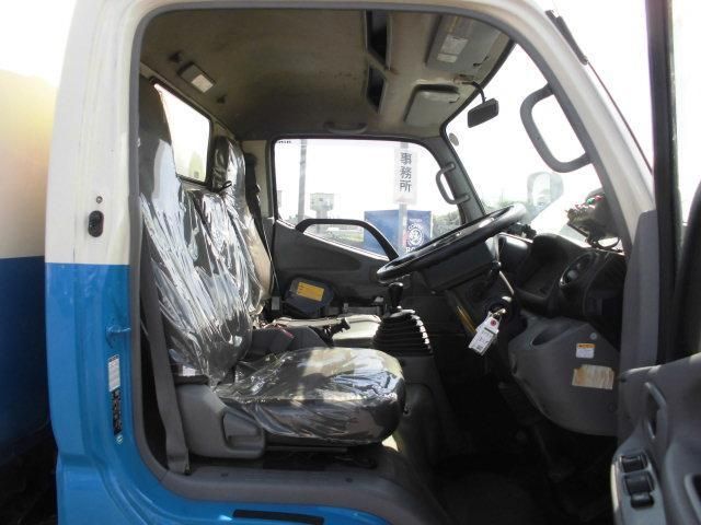 HINO DUTRO 2014