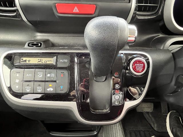 HONDA N BOX CUSTOM 2014