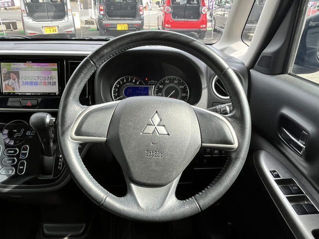 MITSUBISHI eK SPACE custom 2016