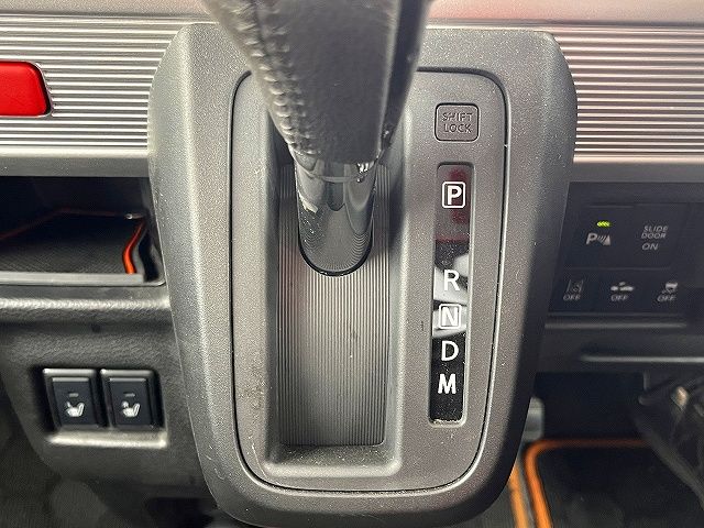 SUZUKI Spacia GEAR 2019