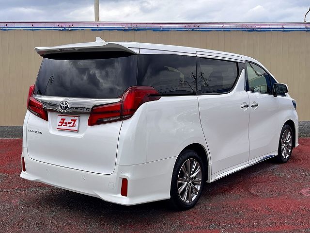 TOYOTA ALPHARD 2023