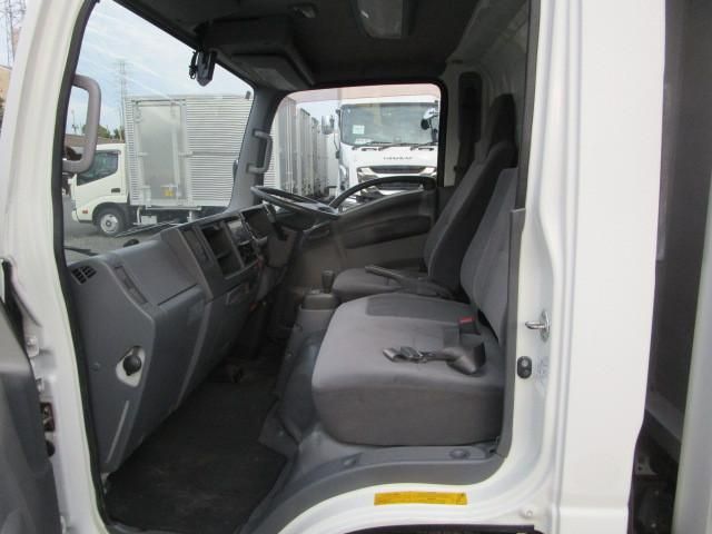 ISUZU ELF 2011
