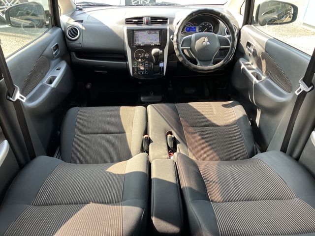 MITSUBISHI eK custom 2014