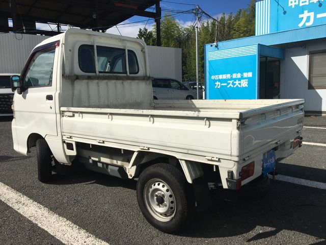 DAIHATSU HIJET truck 2013