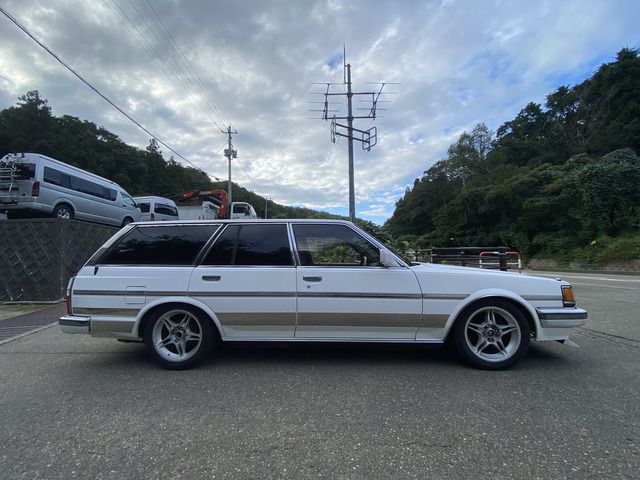 TOYOTA MARK2 wagon 1992
