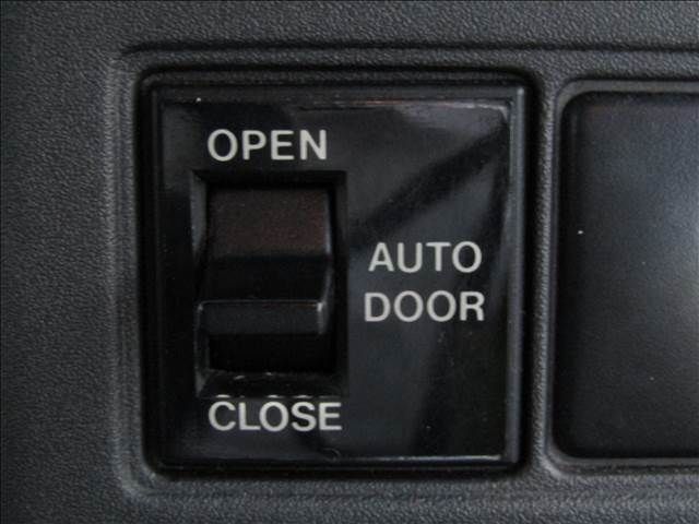 NISSAN CIVILIAN 2003