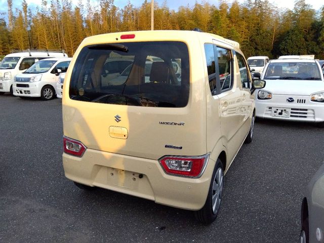 SUZUKI WAGON R 2022