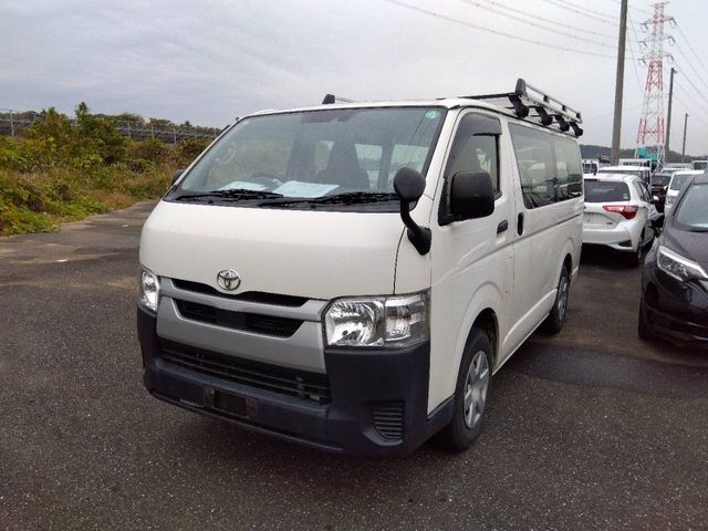 TOYOTA HIACE van 1.25t 2WD 2020