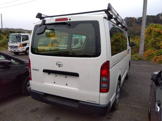 TOYOTA HIACE van 1.25t 2WD 2020