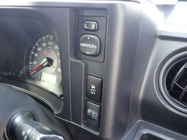 TOYOTA SUCCEED van 2WD 2018