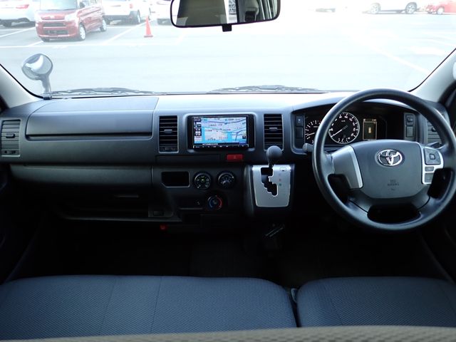 TOYOTA HIACE van 1.25t 2WD 2020