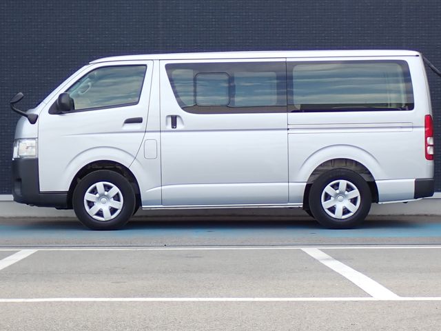 TOYOTA HIACE van 1.25t 2WD 2020