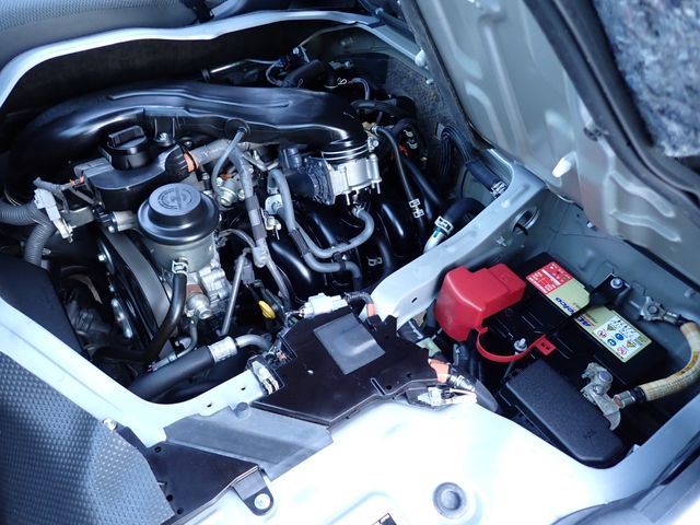 TOYOTA HIACE van 1.25t 2WD 2020