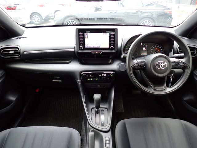 TOYOTA YARIS HYBRID 2020