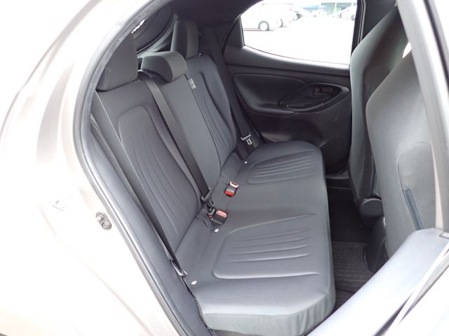 TOYOTA YARIS HYBRID 2020