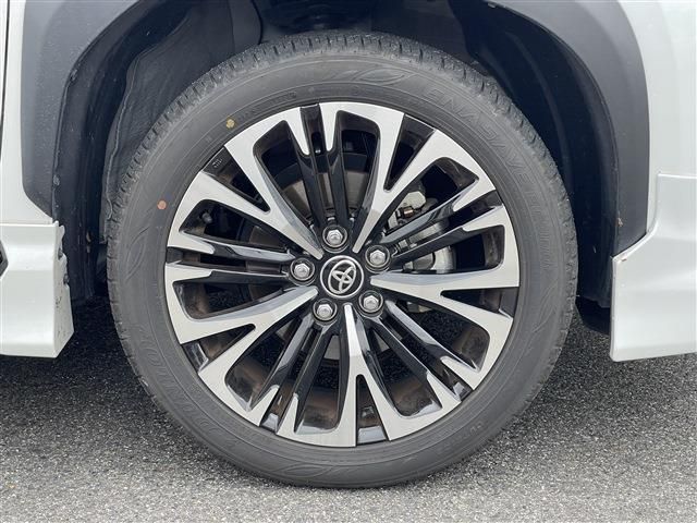 TOYOTA YARIS CROSS HYBRID 2024