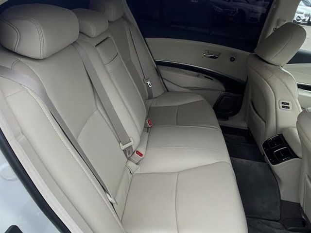 HONDA LEGEND HYBRID 2016