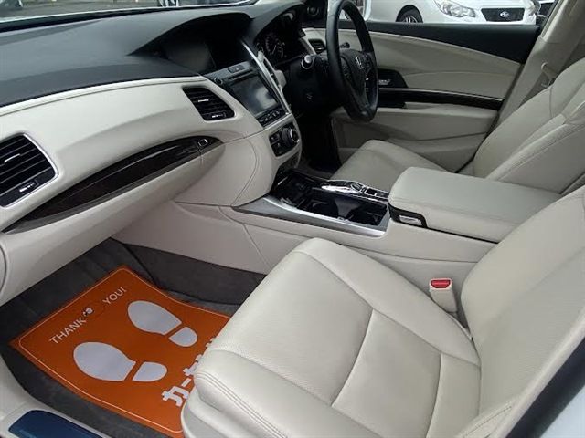 HONDA LEGEND HYBRID 2016