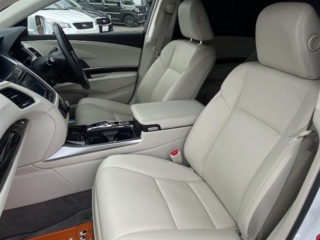 HONDA LEGEND HYBRID 2016