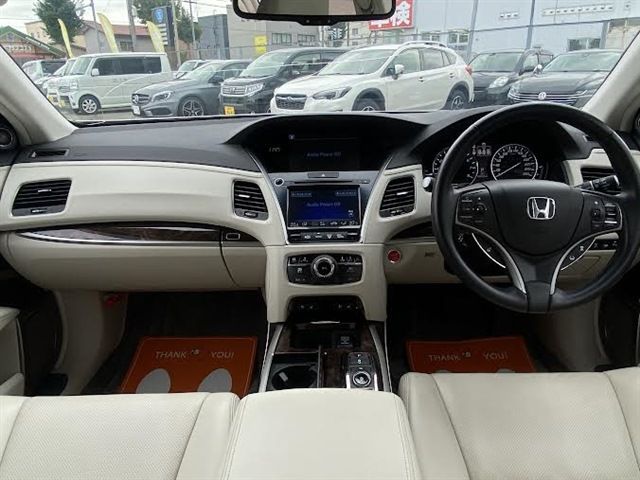 HONDA LEGEND HYBRID 2016