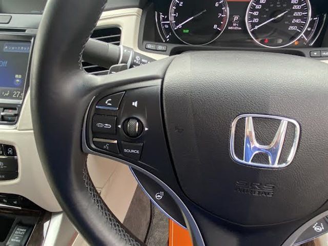 HONDA LEGEND HYBRID 2016