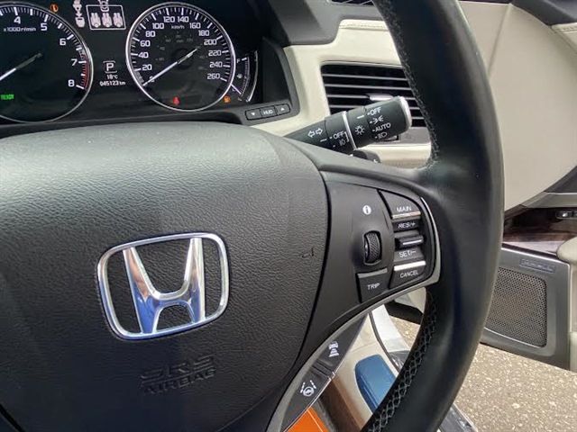 HONDA LEGEND HYBRID 2016