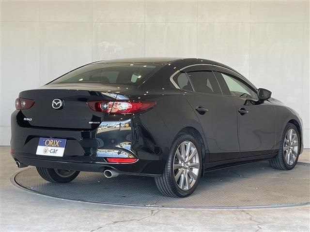 MAZDA MAZDA3 SEDAN 2022