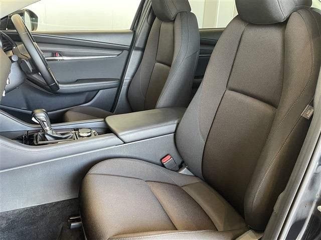 MAZDA MAZDA3 SEDAN 2022